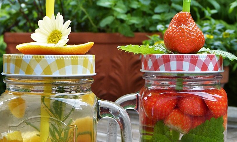 Refrescantes bebidas con frutas y vegetales